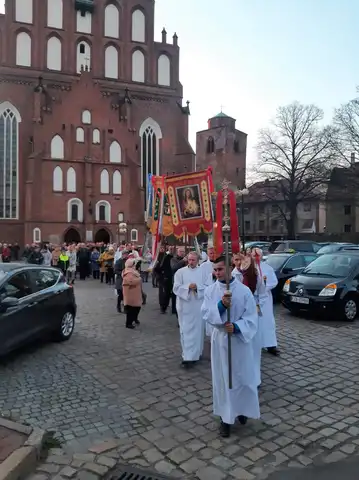 2022.04.17 – Niedziela Zmartwychwstania Pańskiego – zdjęcie 3