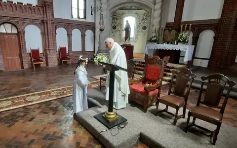 2022.05.08 – Uroczystość I Komunii Świętej – zdjęcie 42