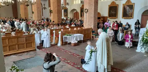 2022.05.08 – Uroczystość I Komunii Świętej – zdjęcie 4