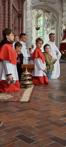 2022.05.29 – Jubileusz 25-lecia kapłaństwa ks. Wiesława – zdjęcie 100
