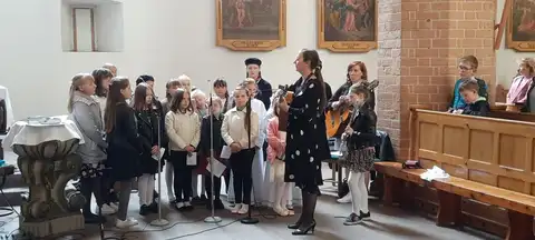 2022.05.29 – Jubileusz 25-lecia kapłaństwa ks. Wiesława – zdjęcie 71