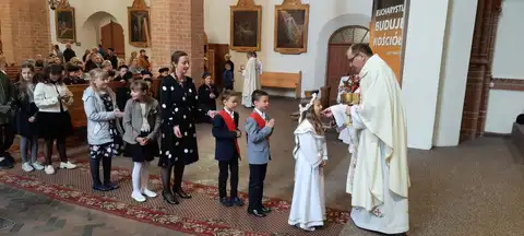 2022.05.29 – Jubileusz 25-lecia kapłaństwa ks. Wiesława – zdjęcie 76