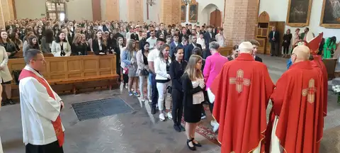 2022.06.02 – Sakrament Bierzmowania – zdjęcie 17