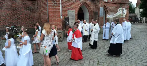 2022.06.24 – Odpust parafialny ku czci Najświętszego Serca Pana Jezusa – zdjęcie 43