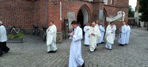 2022.06.24 – Odpust parafialny ku czci Najświętszego Serca Pana Jezusa – zdjęcie 38