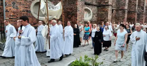2022.06.24 – Odpust parafialny ku czci Najświętszego Serca Pana Jezusa – zdjęcie 22