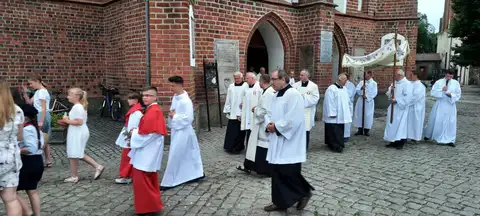 2022.06.24 – Odpust parafialny ku czci Najświętszego Serca Pana Jezusa – zdjęcie 41