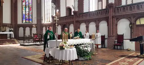 2022.07.24 – Msza Święta dziękczynna za siedem i pół roku posługi w parafii – zdjęcie 19
