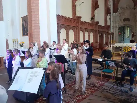 2022.09.18 – Marsz dla Życia i Rodziny – zdjęcie 9