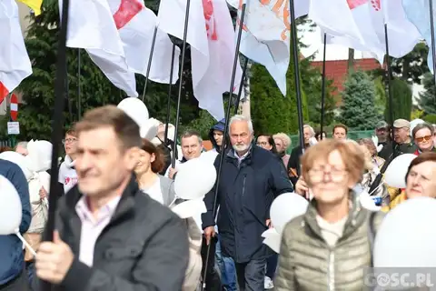 2022.09.18 – Marsz dla Życia i Rodziny – zdjęcie 44