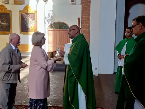 2022.10.23 – Jubileusz 20-lecia Parafialnego Zespołu Caritas i 10-lecia świetlicy „Bajka” – zdjęcie 20