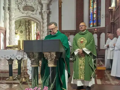 2022.10.23 – Jubileusz 20-lecia Parafialnego Zespołu Caritas i 10-lecia świetlicy „Bajka” – zdjęcie 41