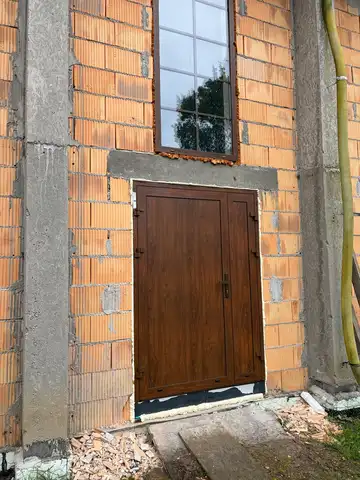 2026.10.19 – Montaż drzwi – kościół w Grabiku – zdjęcie 26